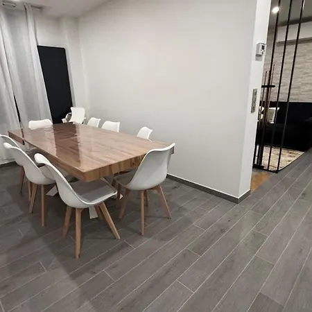 Maison Fair-play 10 Pers, Jardin, Parking, Billard Villa Maisons-Alfort
